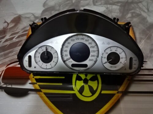 Cuadro de instrumentos Mercedes W211 A2115404747 VDO 110080292011
