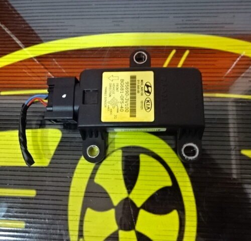 956903V100 Sensor de guiñada KIA Sportage 956903V100 95690-3V100 BG681-0F5-40