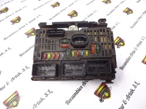 S118983001L Caja de fusibles Citroën Peugeot BSM-L01-00 9656593780 S118983001L S118983001 L