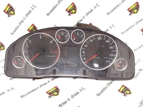 Cuadro de instrumentos AUDI A6 4B0920900Q 4B0920900Q