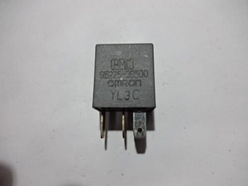 Relé Hyundai OMRON 9522538500 95225-38500