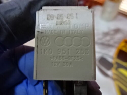 Relé VW Audi Seat Skoda 1K0951253 1KO951253