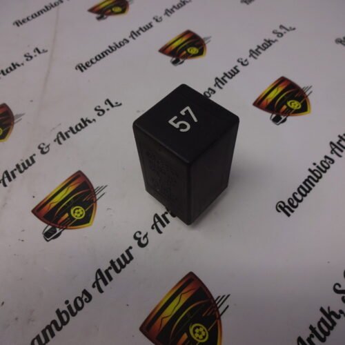 Relé VW Golf Jetta Passat Audi NR 57 811 905 343 811905343