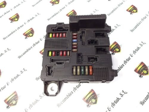 Caja de fusibles Renault Scenic Megane 8200306033C S118399300L S118399300 L