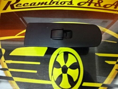 Botonera Elevalunas Mitsubishi Colt MR587944 C8D-D411M-B C8DD411MB