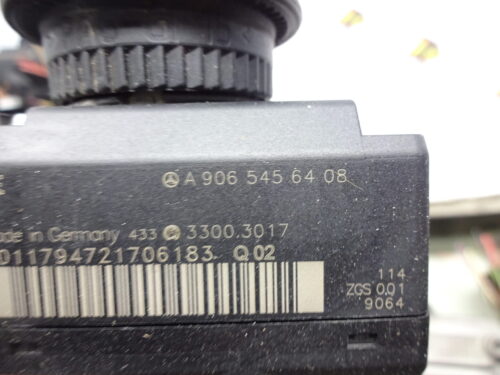 A9065456408 Unidad de control EZS contacto llave Mercedes-Benz Sprinter W906 A9065456408 Q02