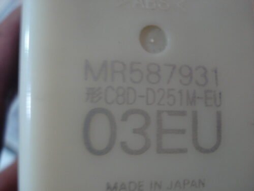 Botonera elevalunas MITSUBISHI MONTERO MR587931 C8D-D251M-EU