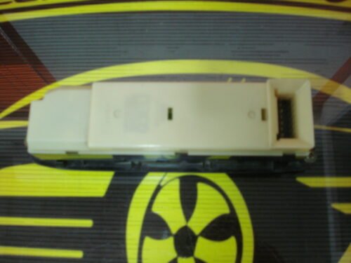 Botonera elevalunas MITSUBISHI MONTERO MR587931 C8D-D251M-EU
