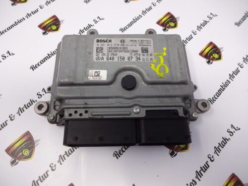 Centralita del motor Mercedes Clase B  200 CDI W245 A6401500734 0281014670