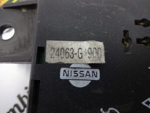 Caja de fusibles Nissan 24063D4900 24063-D4900 25230D6200