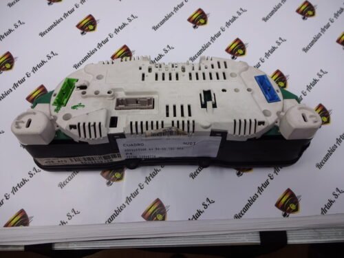 Cuadro de instrumentos AUDI A4 B5 8D0920930M 8DO920930M