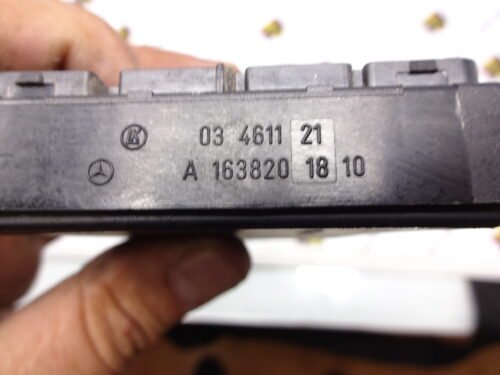 Ajuste de los asientos  Mercedes W163 ML A1638201810 1638201810 03461121