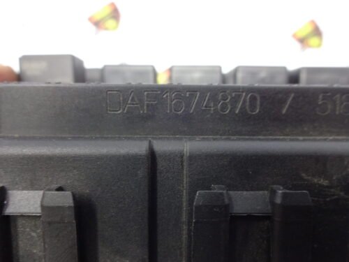BSI Caja de fusibles  DAF 1674870 518685201/00  51868520100
