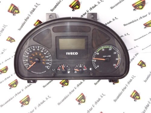 Cuadro de instrumentos IVECO 504158813 15600001010002