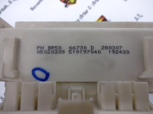 BCM Caja de fusibles Mazda 3 PH BR5S66730D BR5S 66730 D 519197040