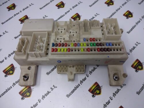 Caja de fusibles Mazda 3 BP4K66730E BP4K 66730 E