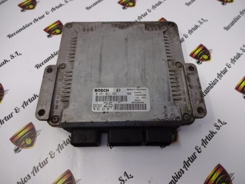 Centralita del motor CITROEN XSARA 0281011523 EDC15C2 25 9652183180