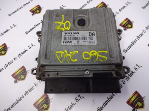 Centralita del motor VOLVO XC70 0281012103 30729826A