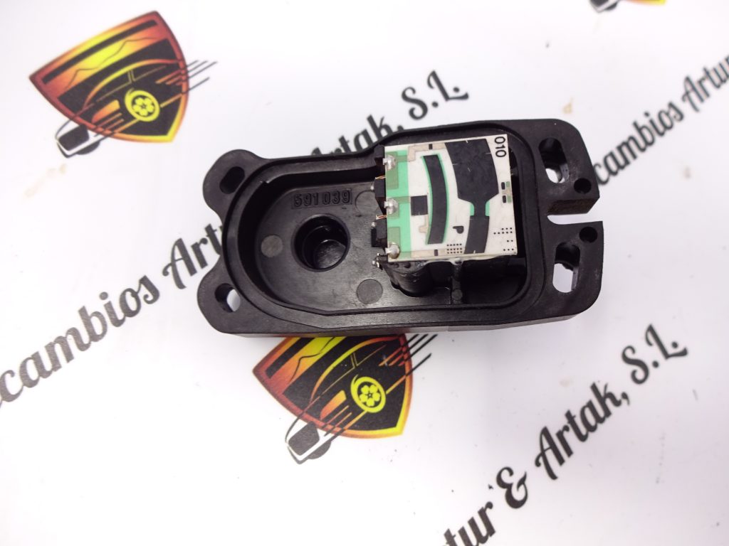 50x 10 Potenciómetro De Ajuste Lineal Resistencia Variable 3 Terminales - 50K Baoblaze