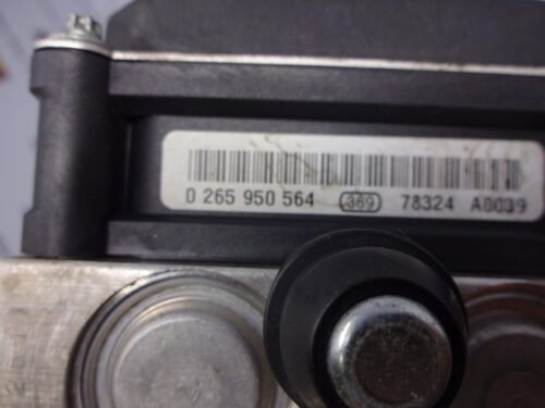 ABS Kia Sorento 589103E500 58910-3E500  0265950564 0265235110 0 265 235 110