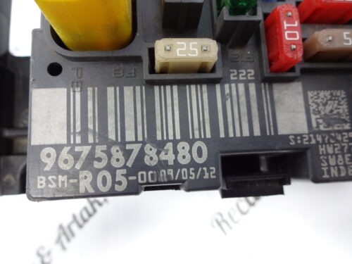 Caja de fusibles Peugeot 407 607 Citroen C4 C5 9675878480 BSM-R05-00
