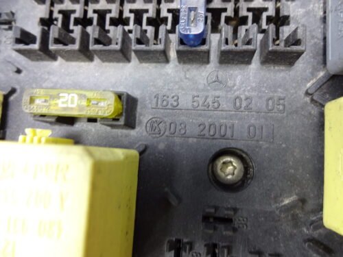 SAM Caja de fusibles Mercedes Benz Ml W163 1635450205 08200101