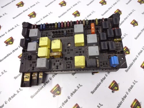 SAM Caja de fusibles Mercedes Benz Ml W163 1635450205 08200101