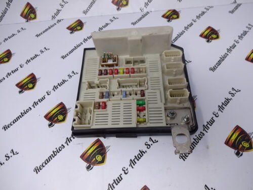 Caja de fusibles  Renault  Grand Scenic  8200481866G 8200481866-G USMC-PFT