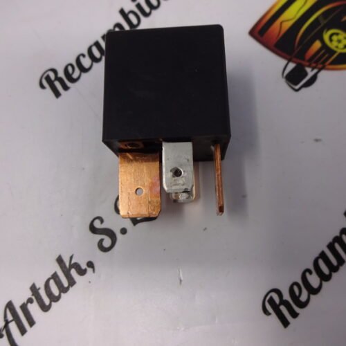 Relé Rele  Mitsubishi  MR301978 CB18PF-12V ACB82201 M09