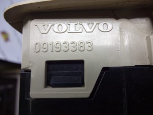 Botonera Elevalunas Volvo S60 V70 XC90 30658146 09193383 MD13EE0-0122
