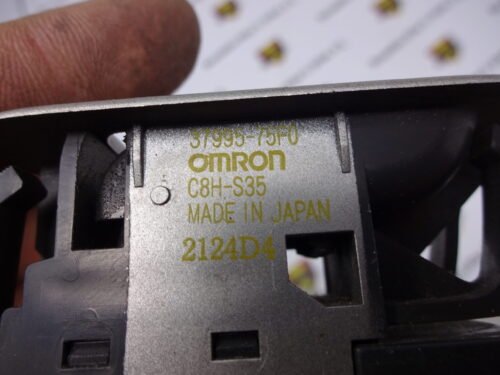 Botonera Elevalunas Suzuki 37995-75F0 3799575F0 C8H-S35