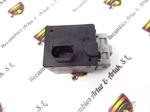 Bloqueo cerradura  Renault Scenic Laguna Megane 8200468515 E0160200