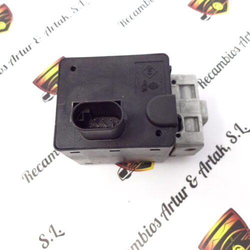 Bloqueo cerradura  Renault Scenic Laguna Megane 8200468515 E0160200