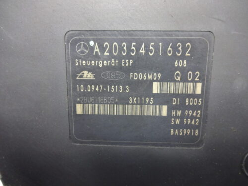 ABS  Mercedes W203 A0044310512 Q01 10020402904 A2035451632 Q02 10094715133