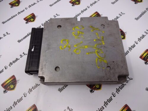 Centralita  JAGUAR 4X4310K975CB 4X43-10K975-CB MB079700-9451 X404 2.5L