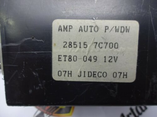 Centralita de elevalunas Nissan Serena C23W 96 285157C700 28515 7C700 (copia)