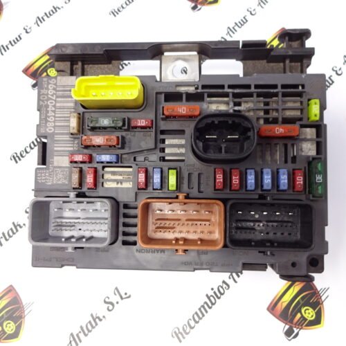 Caja de fusibles Citroen C5 Peugeot 406 9667044980 BSM-R02-00