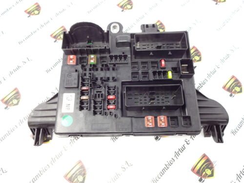 Caja de fusibles Opel Insignia 13277318 13277318-04 001925-06711 544949969