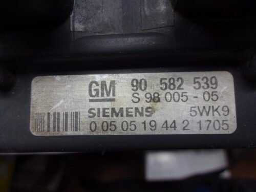 Centralita del motor Opel Astra Vectra Zafira 90582539  5WK91705  S98005-05
