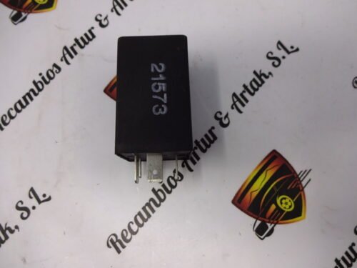 Relé  Rele  VW AUDI SEAT Cordoba NR 288 893906258 893 906 258