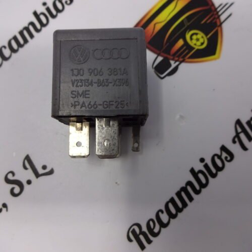 Relé  VW AUDI SEAT SKODA 1J0906381A  V23134B63X396