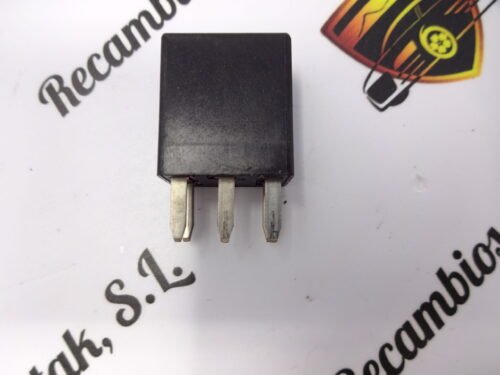 Relé / Relais / Rele / Relay / OPEL 13500128