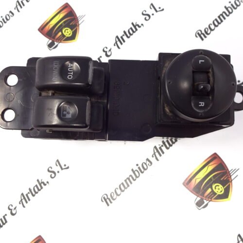 Botonera elevalunas Hyundai H1 Starex 620W02310 621W01940