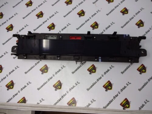Cuadro de instrumentos  Renault Scenic 2 P8200365607E P8200 365 607 E