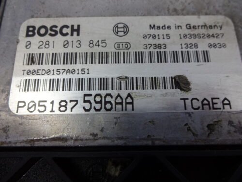 Centralita del motor Jeep Patriot Dodge 0281013845 P05187596AA