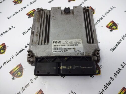 Centralita del motor Jeep Patriot Dodge 0281013845 P05187596AA