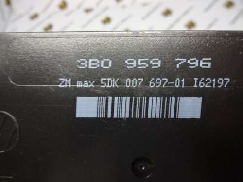Controlador Confort VW 3B0959796 5DK 007 697-01 5DK00769701 3BO959796
