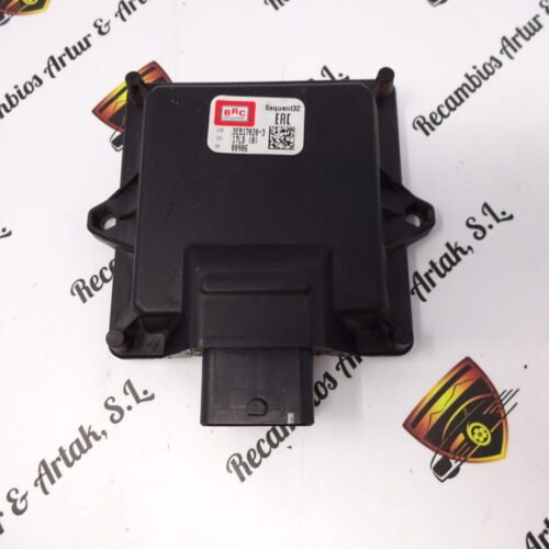 Unidad de control  DE817020-3  67R-01 1002 11OR-00 1001 10R-04 1131