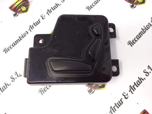 Ajuste de los asientos KIA 889913F000 88991-3F000