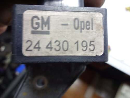 Sensor Opel Vectra Astra 002455008000  5 9570930003 24430195